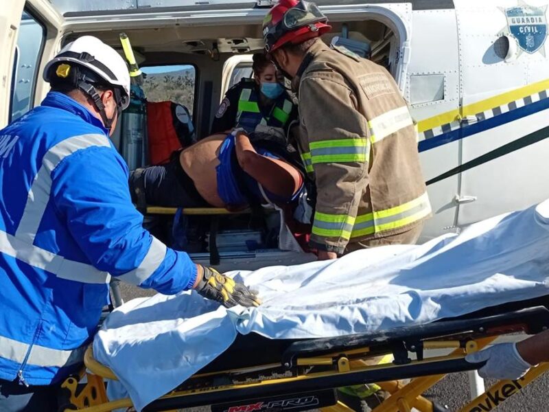 Por aire y tierra, SSM trasladó a 8 lesionados por accidente en la Morelia-Pátzcuaro