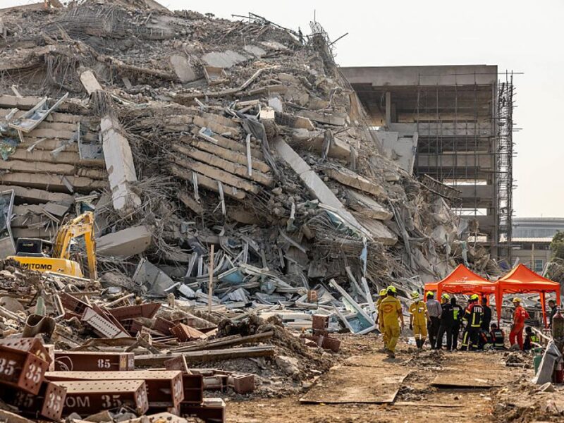 Terremoto en Birmania deja más de 1,600 muertos miles de heridos