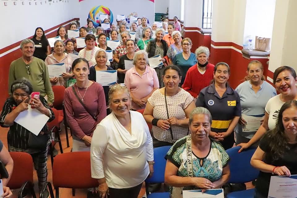 Título SEO Empoderamiento de la Mujer Adulta Mayor en Quiroga 1