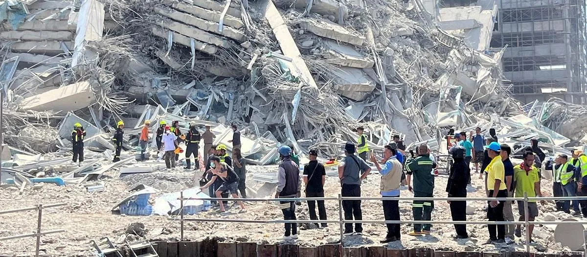Van más de mil muertos por el terremoto en Myanmar