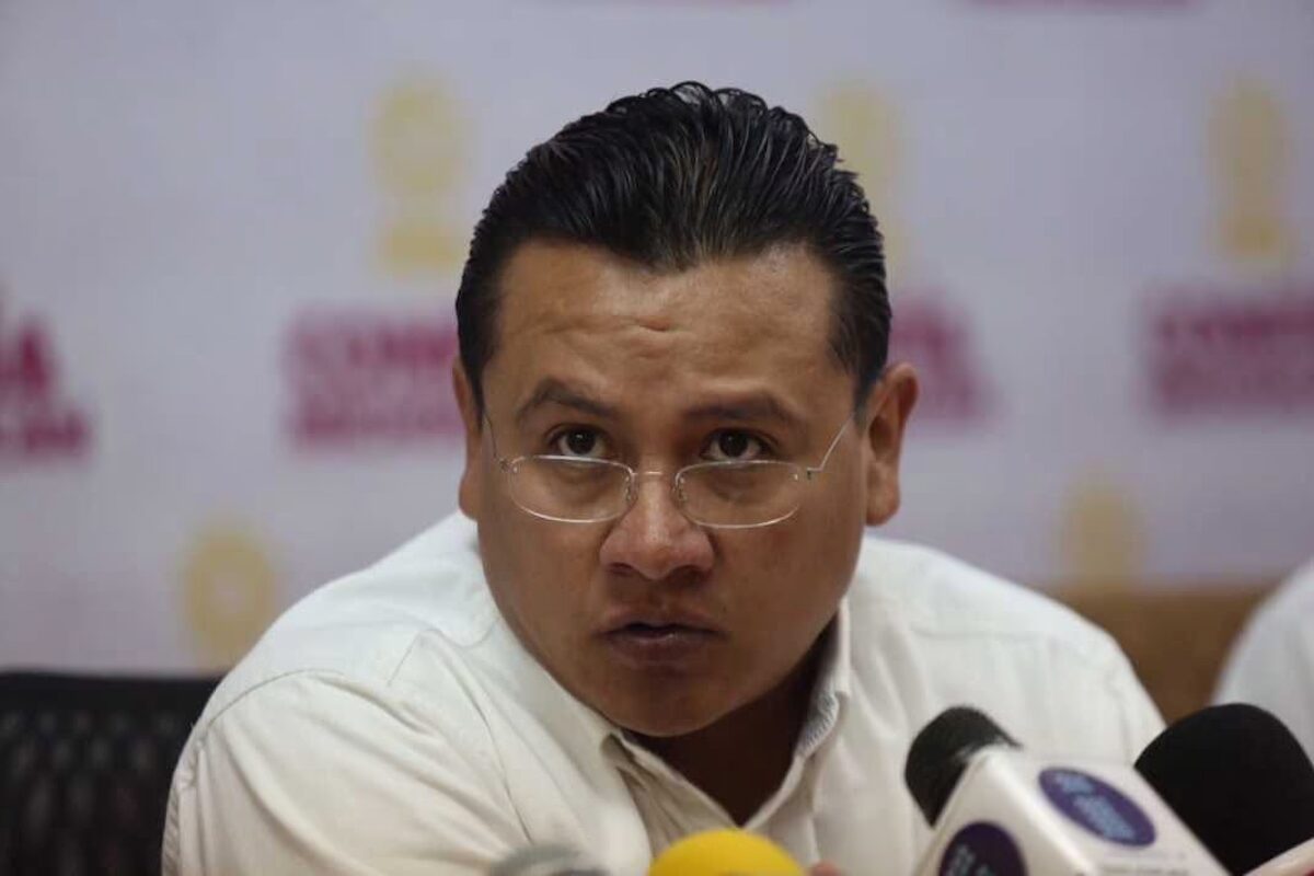 Expulsa PRD Michoacán Arquímides Oseguera vínculos con narco