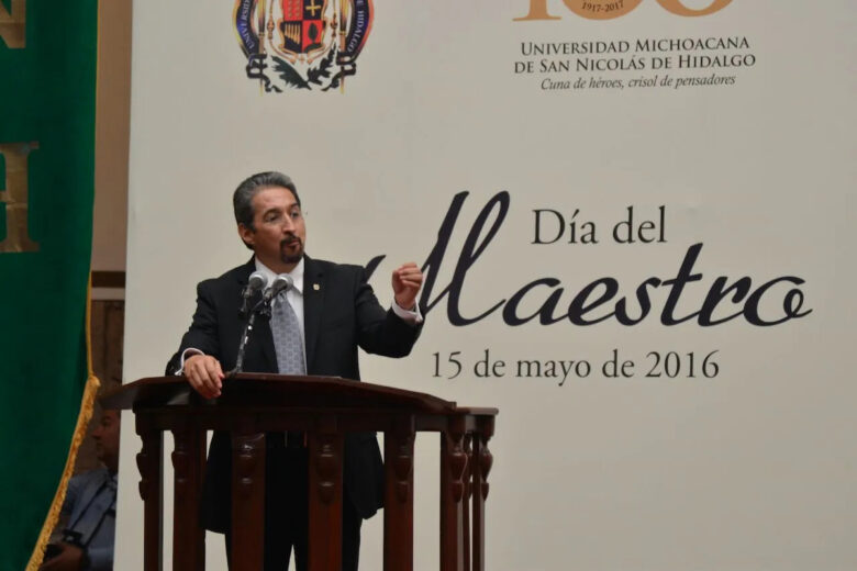 El rector de la UMSNH, Medardo Serna, confía en que se evitará la Huelga en la UMSNH y que la universidad esté abierta para los estudiantes
