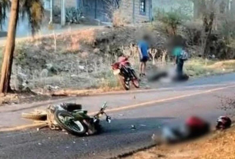 Accidente de Motocicletas en la antigua carretera a Pátzcuaro en Morelia