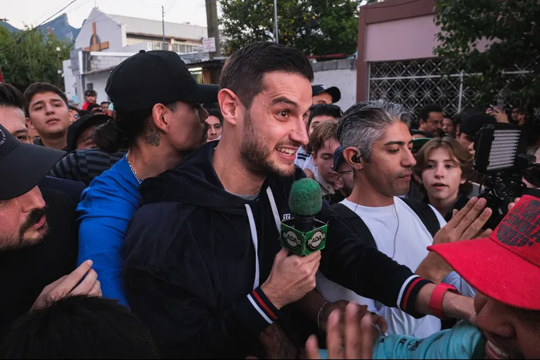 Adrián Marcelo anuncia su retiro