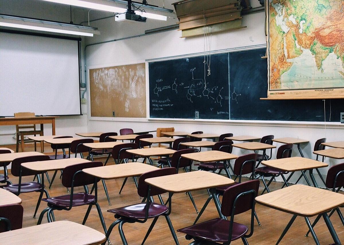 Amenazas y extorsiones alcanzan al sector educativo en Michoacán; escuelas cierran por inseguridad