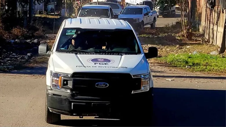 Asesinan a balazos a tráilero dentro de su vivienda en Lázaro Cárdenas