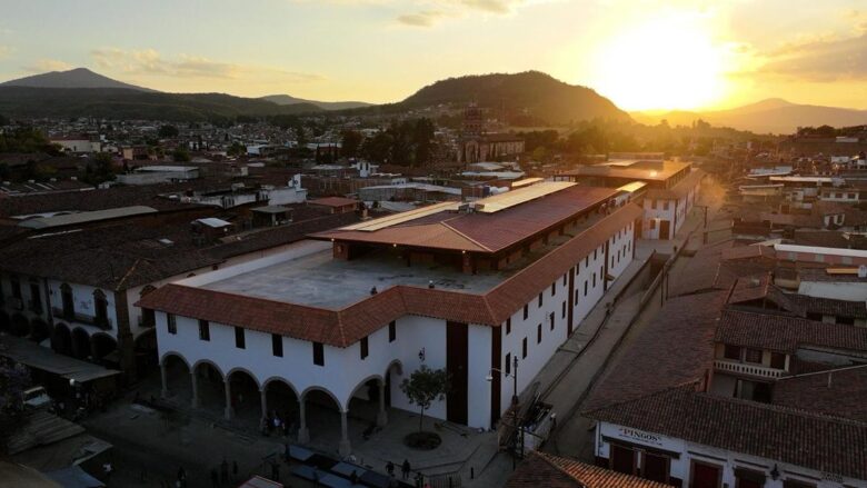 Avanza asignación de espacios en nuevo Mercado de Pátzcuaro