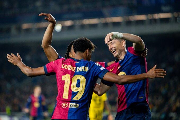 Barcelona ilusiona en la Champions al vencer 4-0 al Borussia Dortmund