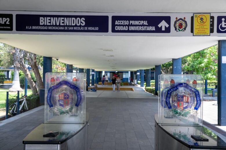 Beca BBVA “Chavos con Discapacidad que Inspiran”