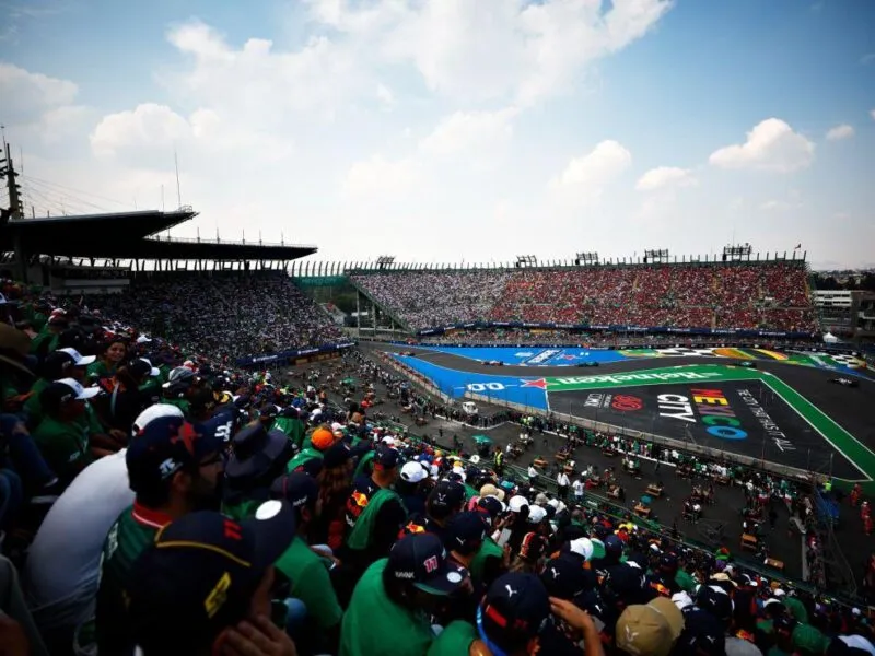 Brugada firma convenio para mantener Gran Premio de México