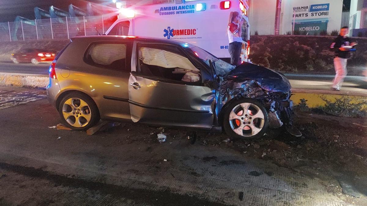 Carambola vehicular deja 3 heridos en Morelia