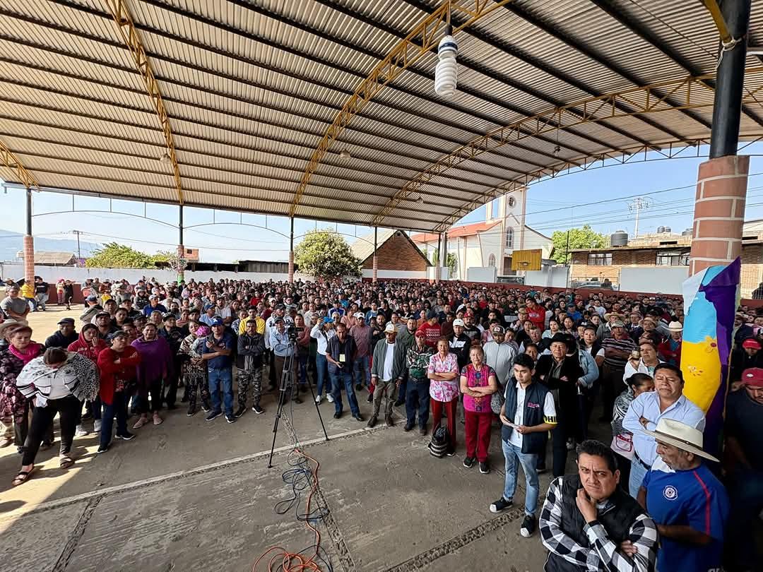Charapan dice no al cambio de régimen; seguirá bajo sistema de partidos políticos
