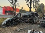 Hombre muere tras choque de camioneta contra árbol en la Morelia-Pátzcuaro