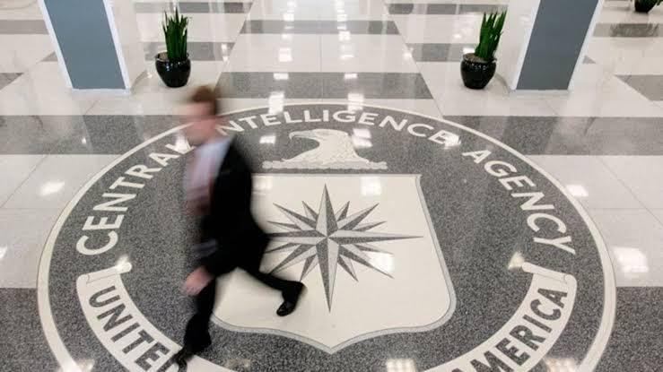 CIA plantea uso de fuerza letal ante cárteles