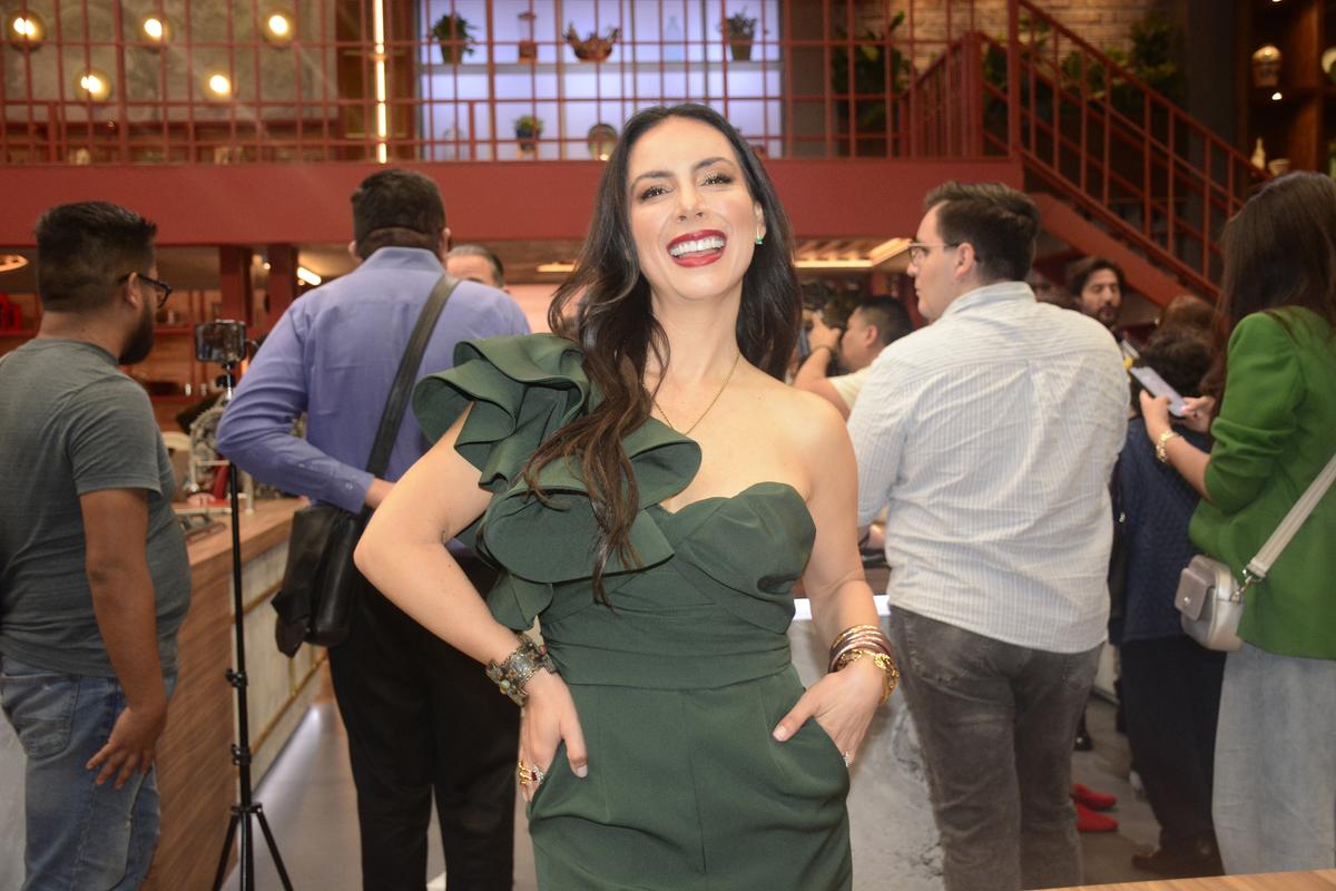 Claudia Lizaldi le agradece a Ingrid Coronado por estar con su expareja