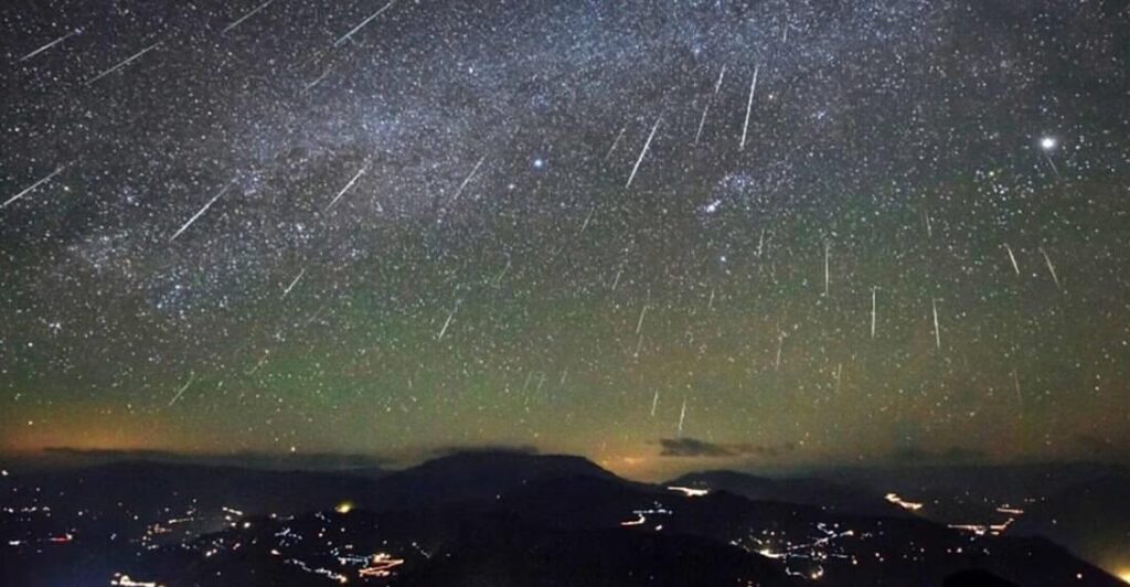 Cómo ver la lluvia de meteoros Líridas 2025: horario, visibilidad y pronóstico del cielo-1