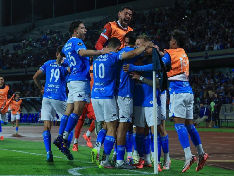 Con doblete del michoacano Ángel Sepúlveda, Cruz Azul elimina al América de la Concachampions