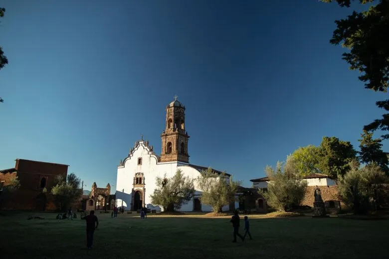 Conoce la historia y cultura de Tzintzuntzan, la antigua capital de Michoacán