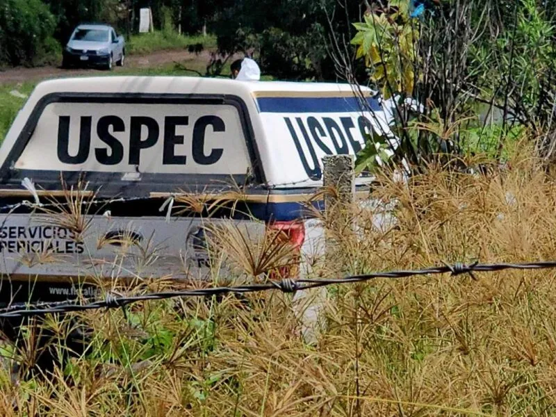 Criminales abandonan cadáver torturado en la colonia Arcos de Buenavista