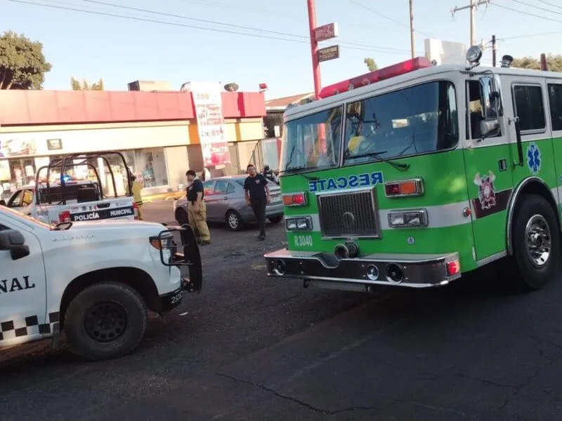 Delincuentes fallan en intento de incendiar Oxxo en Uruapan