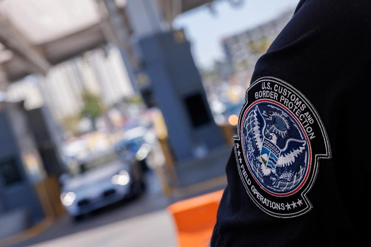 Detienen a hombre que intentaba cruzar fentanilo de México a Estados Unidos; lo llevaba oculto en el recto