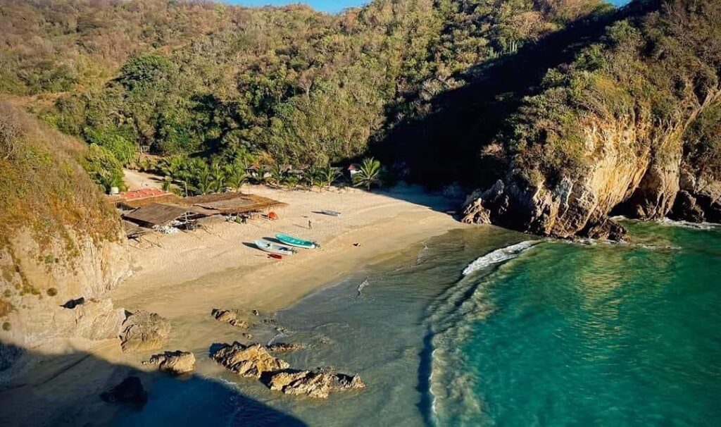 Disfruta de las playas de Michoacán esta Semana de Pascua-2