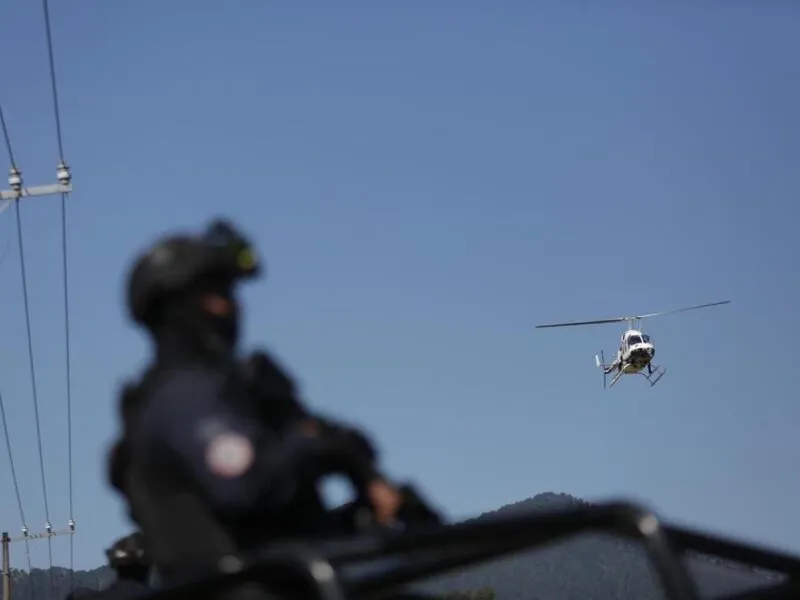Dos detenidos con órdenes de aprehensión por secuestro y robo de vehículo: SSP