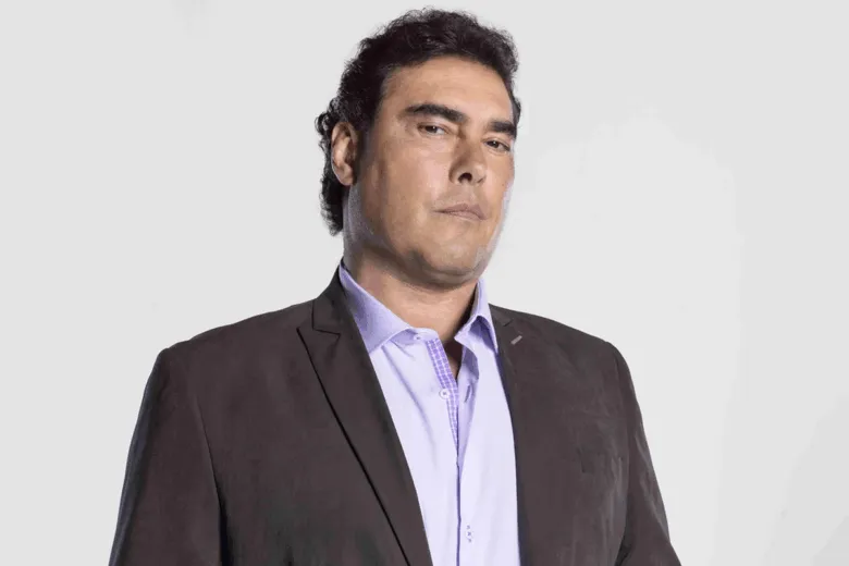 Eduardo Yáñez aclara rumores sobre su salud y lanza ‘Britney señal’