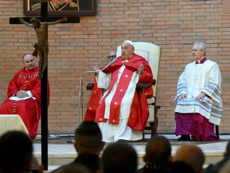 El Papa Francisco daría la bendición de inicio de Pascua