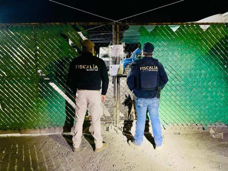 En cateo realizado en el Fraccionamiento Los Ángeles, asegura Fiscalía General tres unidades con reporte de robo
