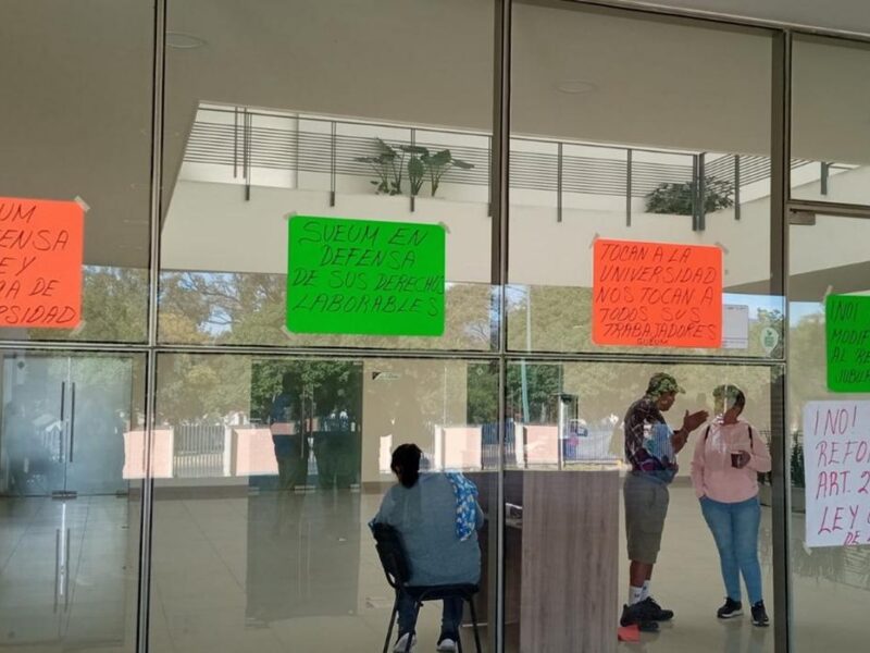 En el marco del Día del Trabajo SUEUM acusa a la Rectoría de “hostigamiento laboral”