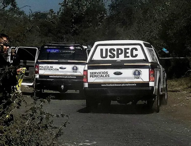 Enfrentamiento entre criminales y militares deja 3 muertos en Apatzingán