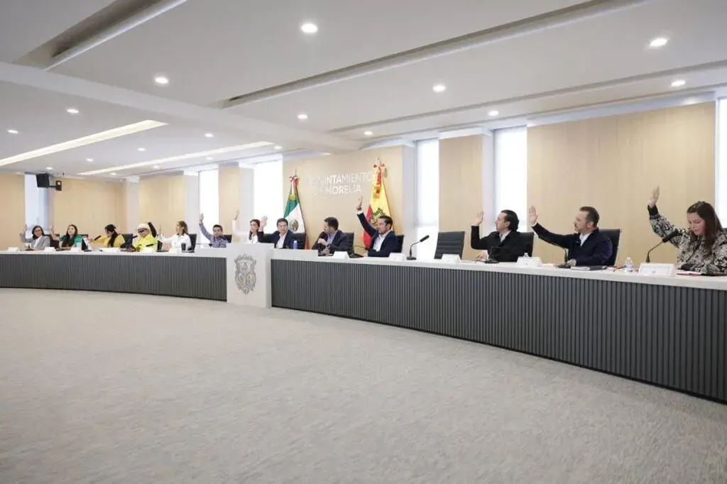 Entre reclamos, aprueba Cabildo de Morelia ampliación presupuestal 2025