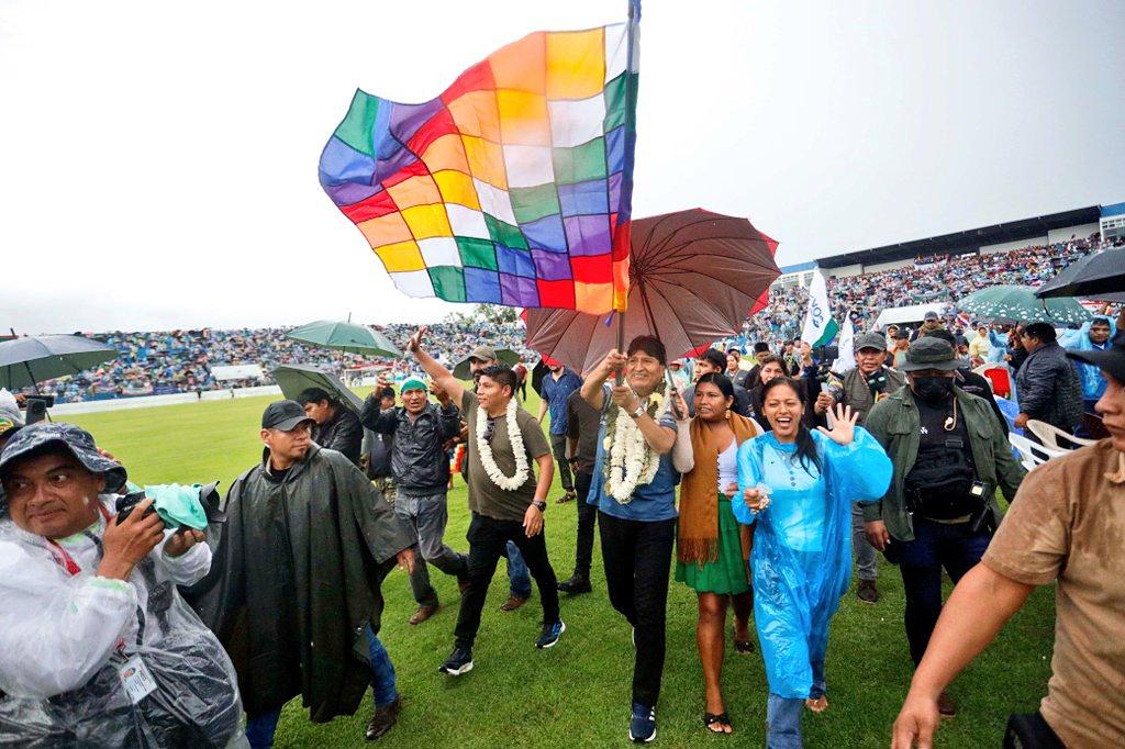 Evo Morales se lanza como candidato presidencial de Bolivia