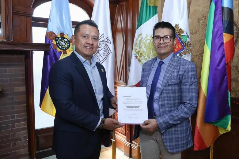 Francisco Ramírez Flores sustituye a Azucena Marín en Secretaría de la Contraloría de Michoacán