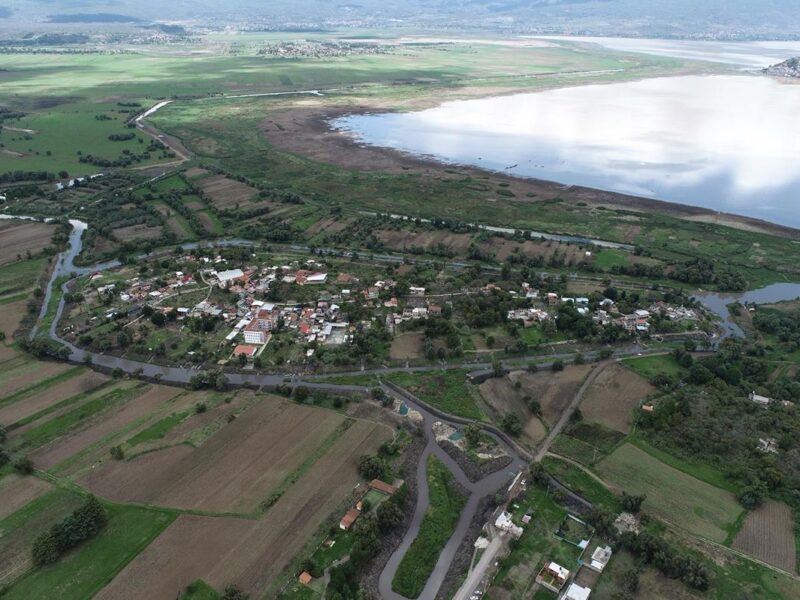 Gobierno de Michoacán busca blindar casi 8 mil hectáreas del lago de Pátzcuaro