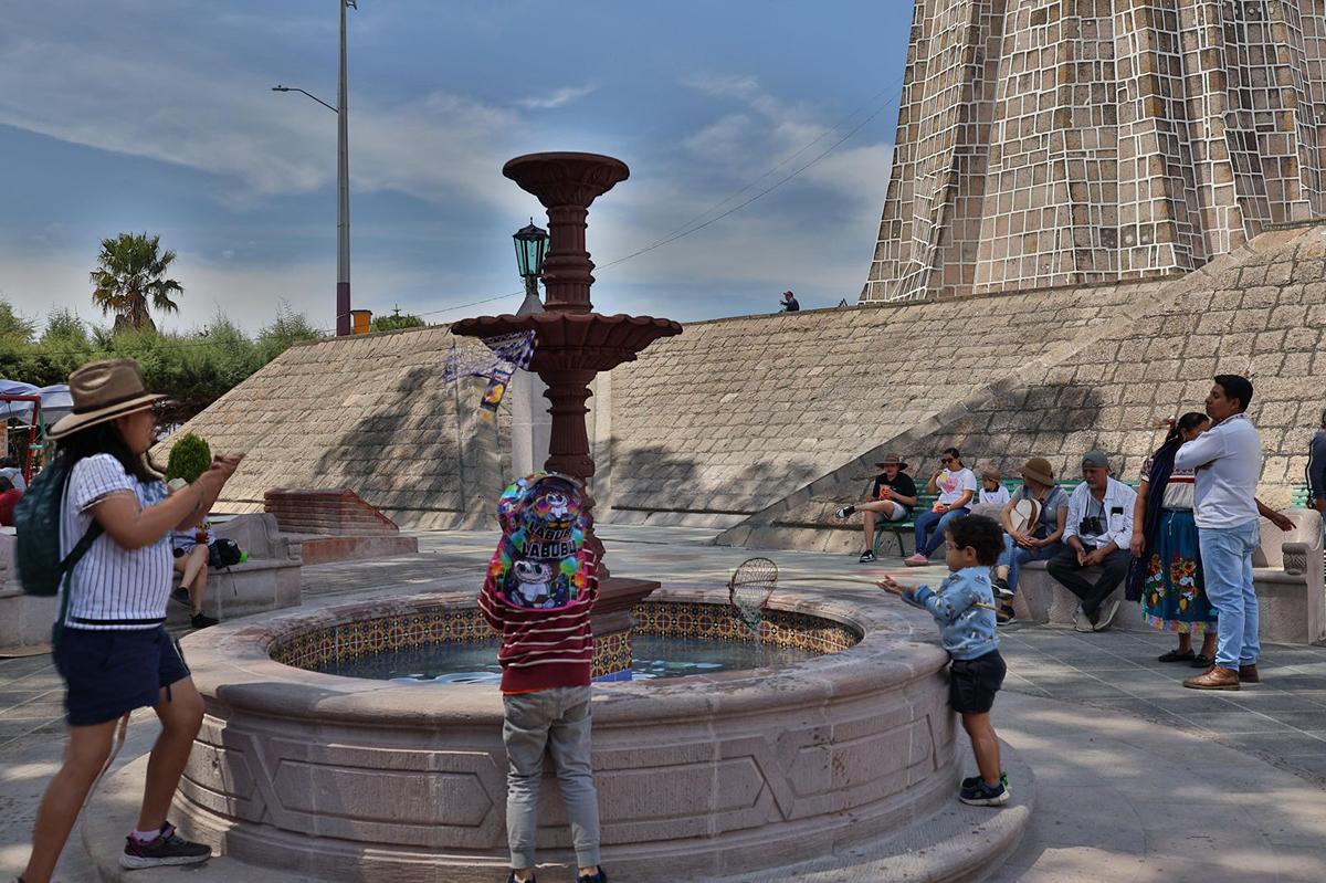 Gobierno de Michoacán renueva imagen urbana en la isla de Janitzio