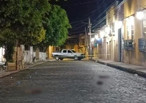 Hallan cuerpo de hombre descuartizado en Indaparapeo