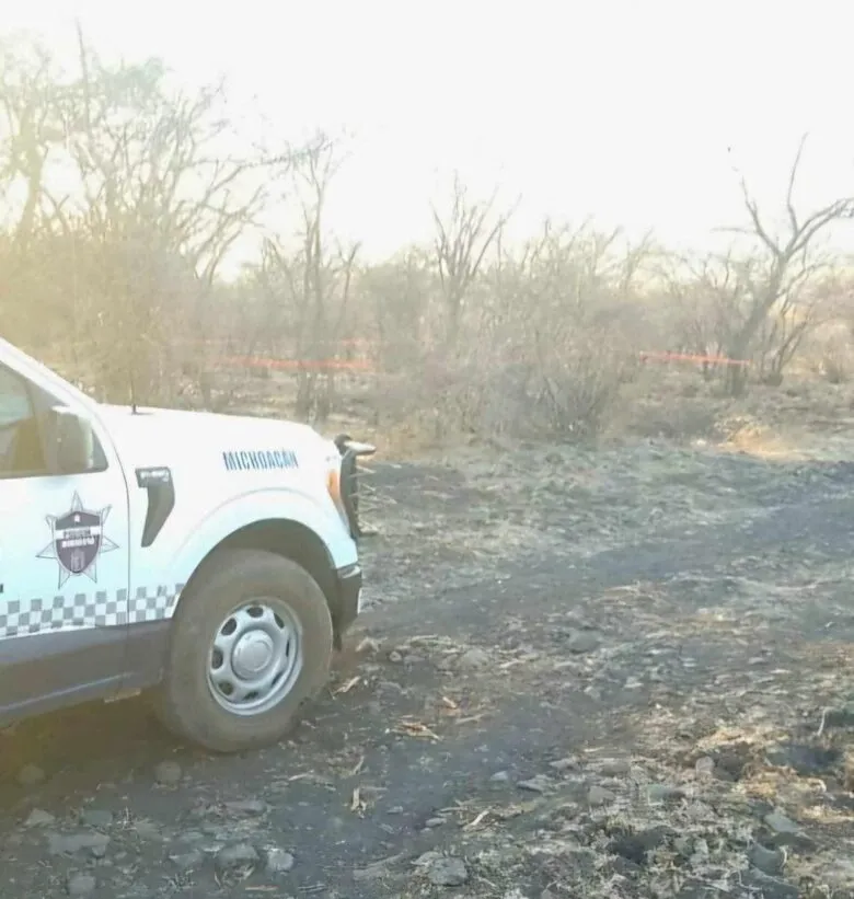 Hallan osamenta humana semienterrada en el municipio de Puruándiro