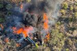 Helicóptero se desploma en Arteaga durante misión de rescate