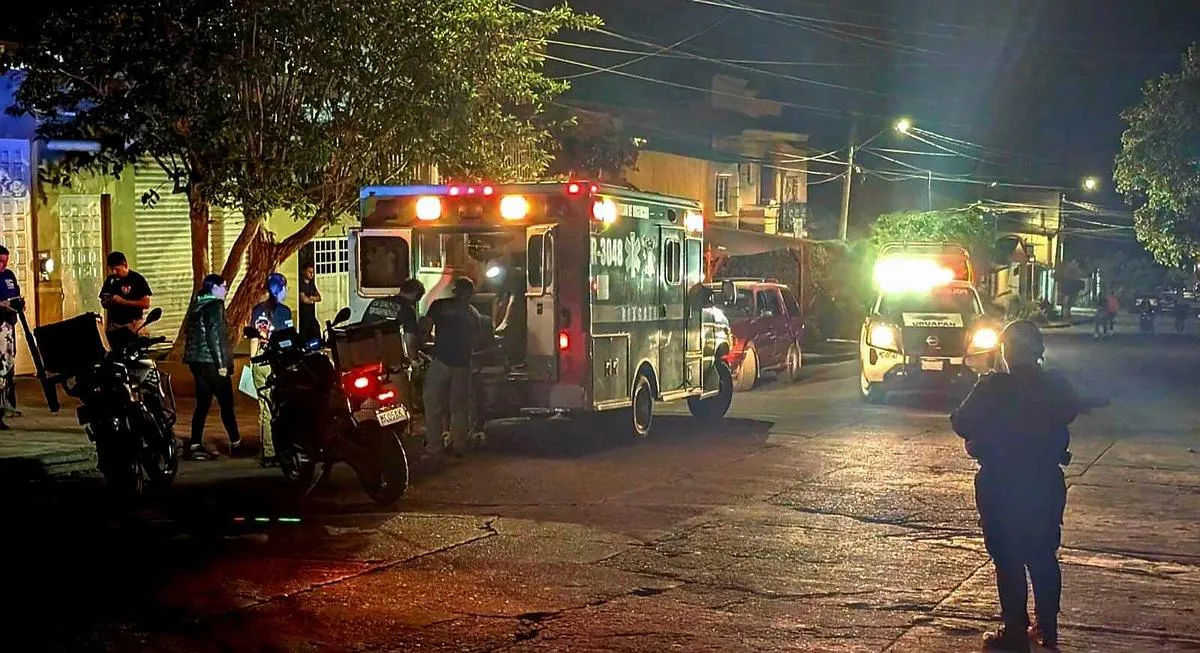 Hombre es baleado en ataque armado en la colonia Francisco J. Mújica, Uruapan
