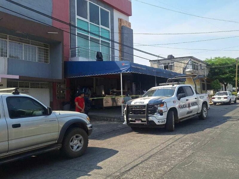 Hombre herido en ataque armado en taquería de Uruapan, Michoacán