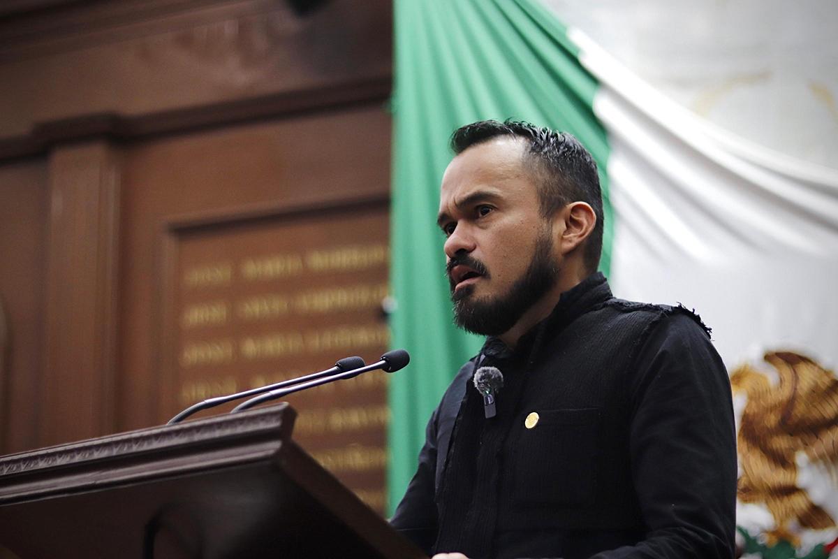 Hugo Rangel advierte sobre prohibición de tauromaquia en Michoacán