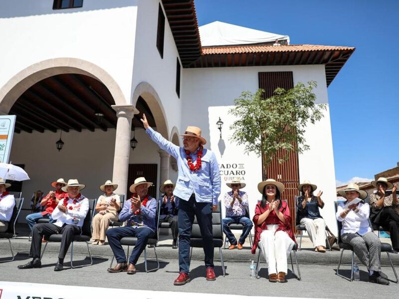 Inaugura Bedolla mercado de Pátzcuaro; referente económico, turístico y cultural de la región
