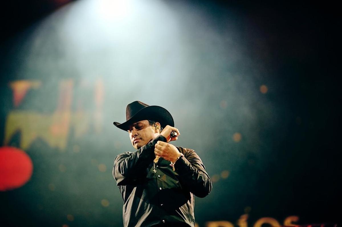 Julión Álvarez en su primer concierto en EEUU tras ocho años de ausencia 2