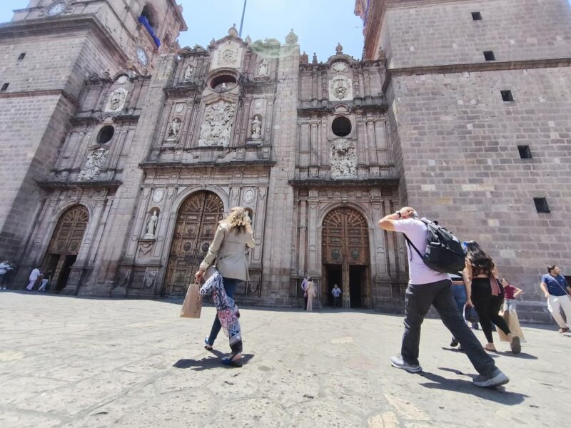 La visita de los 7 templos, tradición católica que mantiene la fe