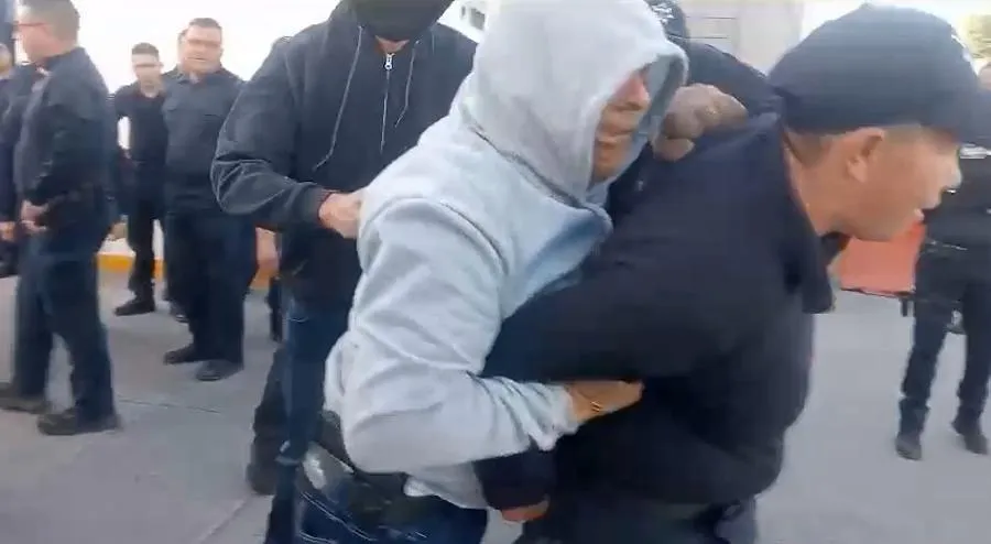 La SSP de Michoacán detiene a lideresa de protesta Policial, generando denuncias de abusos y tortura, acusó la activista Margarita López 1
