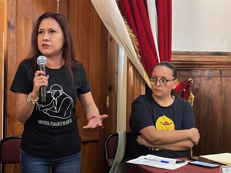 Madre de periodista asesinado en Uruapan exige justicia e investigación