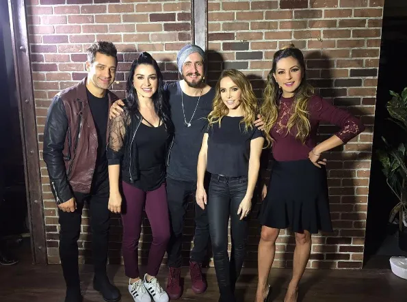 Mariana Ochoa a Ari Boroboy: no hablemos de diferencias