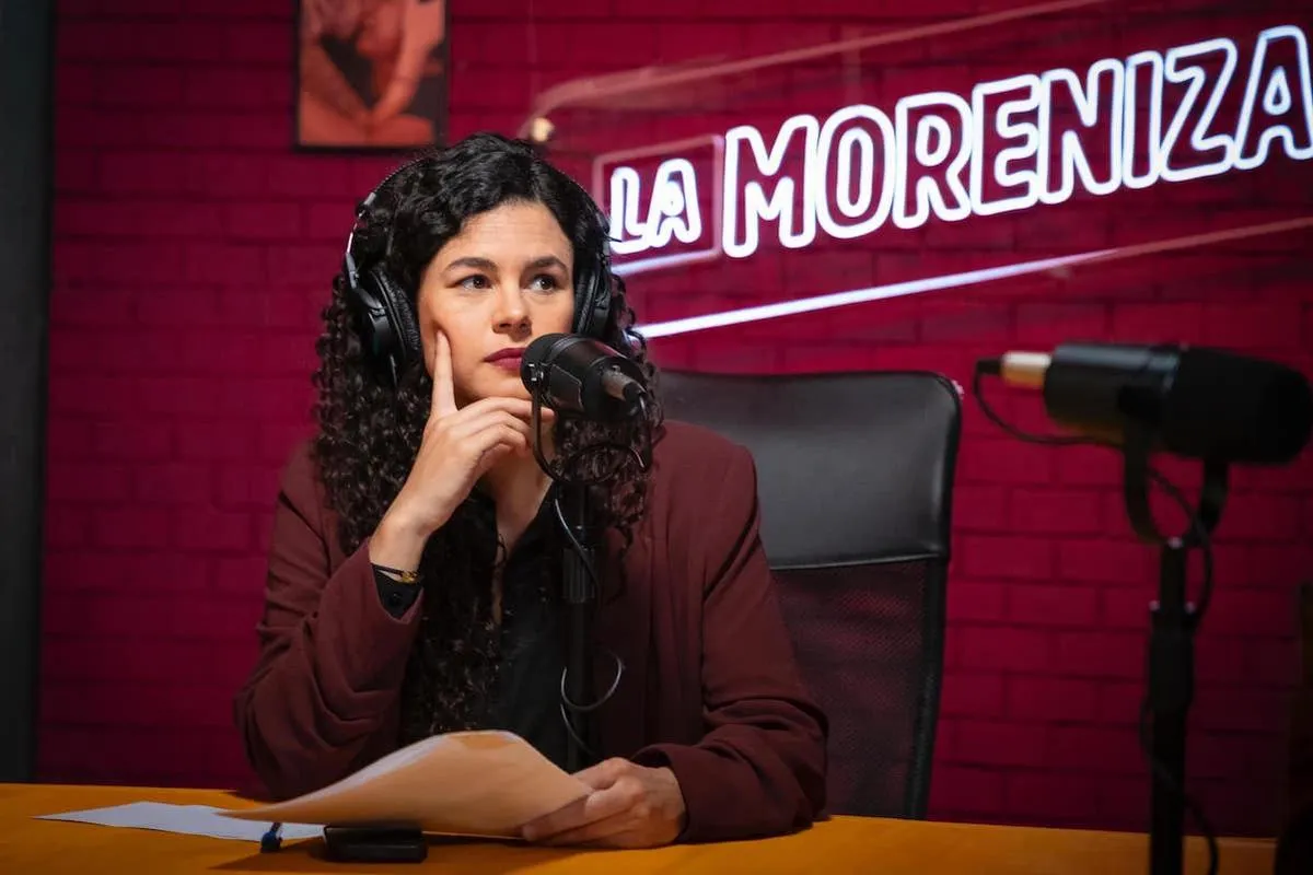 Morena respalda al Senador Morón ante agresiones: Luisa Alcalde 1